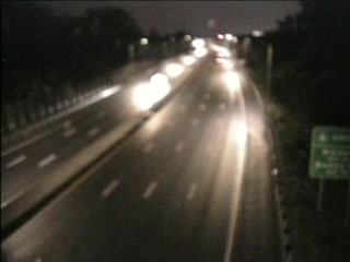 Traffic Cam CAM 91 Wethersfield I-91 NB S/O Exit 27 - S/O Rt. 5 & 15 - Northbound