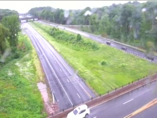 Traffic Cam CAM 156 Cromwell RT 9 SB Exit 19 - Rt 372 Overpass - Southbound