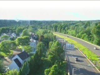Traffic Cam CAM 162 Middletown RT 9 SB Exit 11 - Rt 155 (Randolph Rd) - Southbound