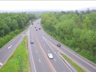 Traffic Cam CAM 177 Plainville RT 72 WB W/O Exit 1 - At N Washington St OP - Westbound