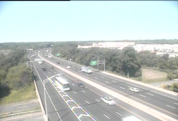 Traffic Cam CAM 66 Milford I-95 NB Exit 40 - East Town Rd.