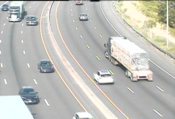 Traffic Cam CAM 72 West Haven I-95 SB Exit 43 - Rt. 122 (First Ave.) - Southbound