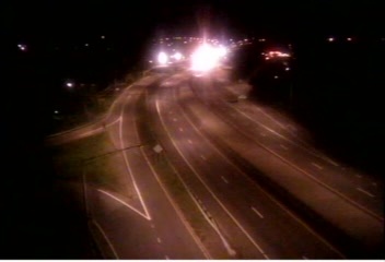 Traffic Cam CAM 197 Waterford I-95 SB Exit 82 - Vauxhall St. Ext. - Southbound