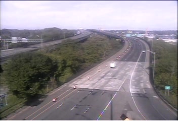 Traffic Cam CAM 199 New London I-95 NB Exit 83 - Williams St. - Northbound